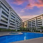 Sheraton Ocean 103 - Private Apartment